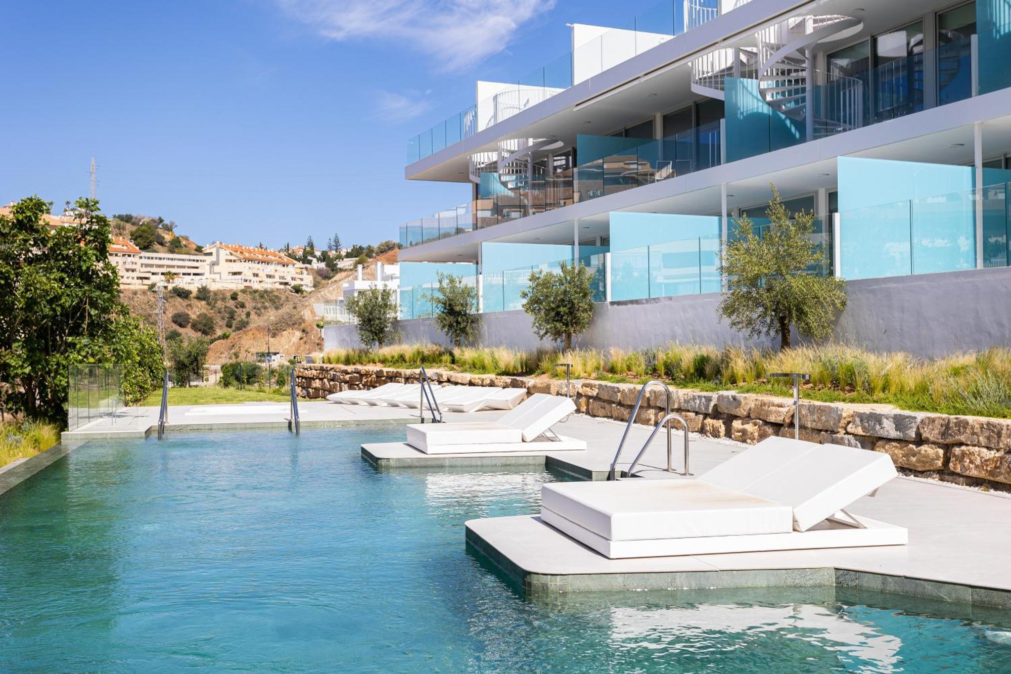Higueron Med Sunset Apartment *